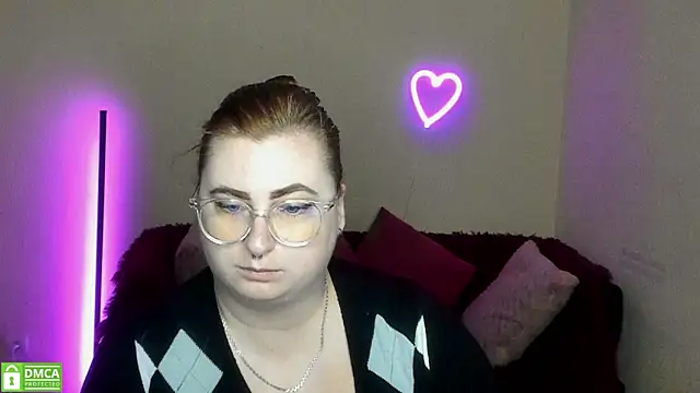 Alicia love00 online show from September 25, 5:22 am