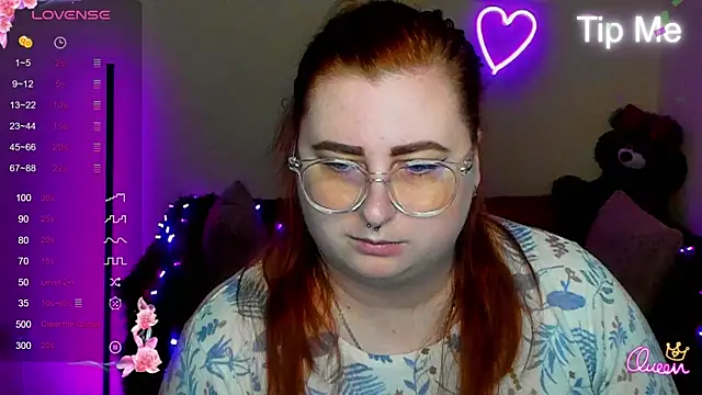 Alicia love00 online show from April 3, 5:27 am