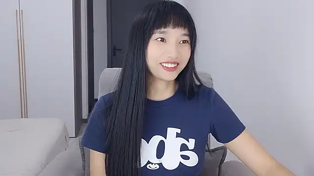 Lisa-3333 online show from September 29, 2:22 pm