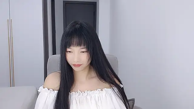 Lisa-3333 online show from October 17, 2:30 pm