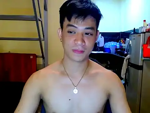 Snapshot of ASIANFULLYLOADEDCUM chatting on June 16, 3:20 am ASIANFULLYLOADEDCUM online show from June 16, 3:20 am