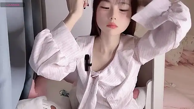 gougou77 online show from January 17, 12:43 pm