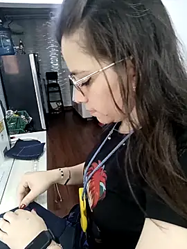 Snapshot of Isabella5_Brown_ chatting on October 3, 5:10 pm Isabella5 Brown online show from October 3, 5:10 pm