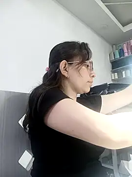 Snapshot of Isabella5_Brown_ chatting on October 4, 2:48 pm Isabella5 Brown online show from October 4, 2:48 pm