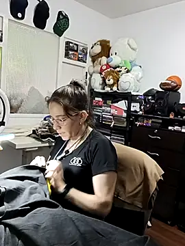 Snapshot of Isabella5_Brown_ chatting on October 24, 8:38 pm Isabella5 Brown online show from October 24, 8:38 pm