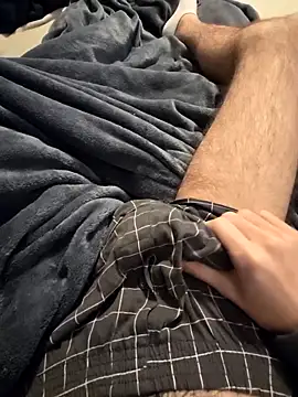 Snapshot of Gayboy23200 chatting on April 2, 7:22 pm Gayboy23200 online show from April 2, 7:22 pm