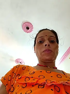 Snapshot of ISHANI-SINGH chatting on September 23, 3:20 am ISHANI-SINGH online show from September 23, 3:20 am