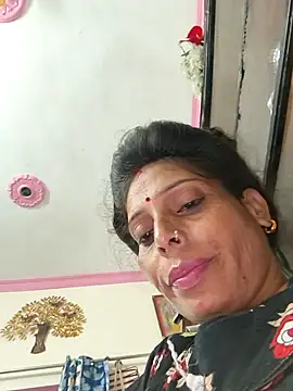 Snapshot of ISHANI-SINGH chatting on October 1, 2:28 am ISHANI-SINGH online show from October 1, 2:28 am