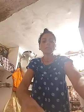 Snapshot of ISHANI-SINGH chatting on November 3, 2:13 am ISHANI-SINGH online show from November 3, 2:13 am