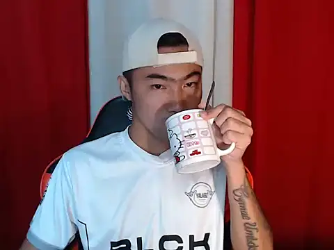 Snapshot of Siege_cum69 chatting on May 4, 1:51 pm Siege cum69 online show from May 4, 1:51 pm