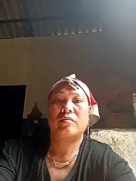 Snapshot of Chubbyhoney1 chatting on March 24, 6:29 am Chubbyhoney1 online show from March 24, 6:29 am