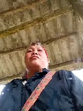 Snapshot of Chubbyhoney1 chatting on March 28, 5:40 am Chubbyhoney1 online show from March 28, 5:40 am