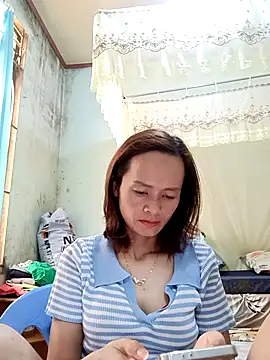 Sexy-loveass20 online show from September 21, 4:03 am