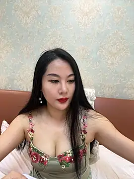 Snapshot of Candice888 chatting on September 14, 8:35 am Candice888 online show from September 14, 8:35 am