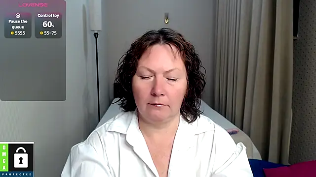 milf hornys online show from September 28, 4:23 pm