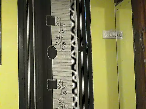 mickle james online show from December 16, 4:45 pm