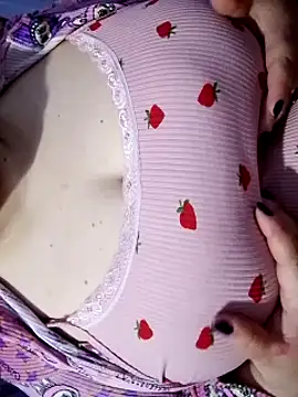 Hnonasix89 online show from April 1, 9:10 am