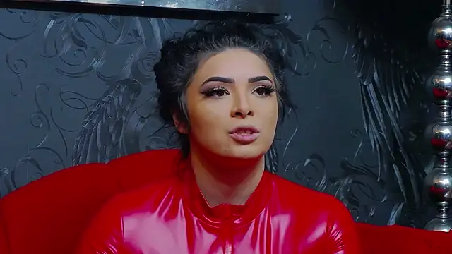 DevashaQueenX online show from May 19, 7:37 am