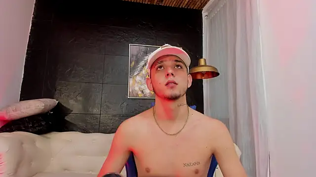 Mathewboy1 online show from October 6, 11:40 am