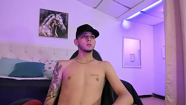 Mathewboy1 online show from January 17, 11:26 am