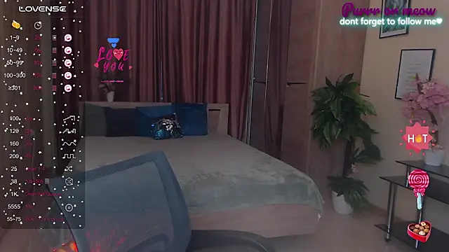 LiSinDoll online show from October 6, 1:25 am