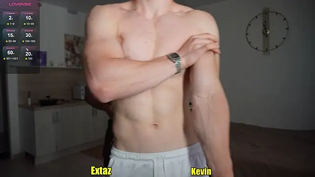 Snapshot of Horny_boyzz chatting on September 11, 2:17 pm Horny boyzz online show from September 11, 2:17 pm