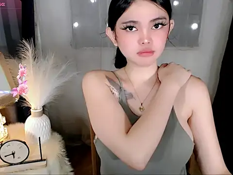 Bianca cedine12 online show from May 5, 10:40 pm