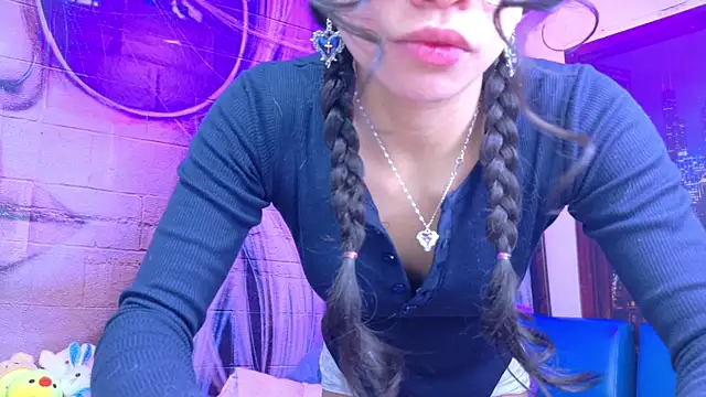 Giaa rossi online show from May 19, 2:23 pm