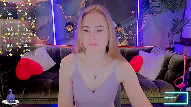 Sun Kitty  online show from September 23, 6:38 am