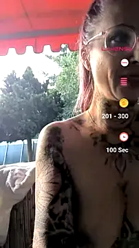 Snapshot of Dirty_Mel chatting on July 20, 5:48 pm Dirty Mel online show from July 20, 5:48 pm