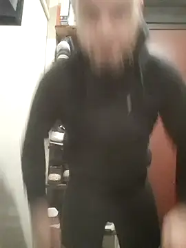 balkanbosna1122 online show from February 11, 10:37 pm