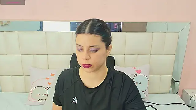 gisell gomez online show from December 14, 8:02 pm