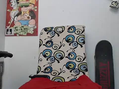 Snapshot of Thomasjons_ chatting on September 13, 3:12 pm Thomasjons online show from September 13, 3:12 pm