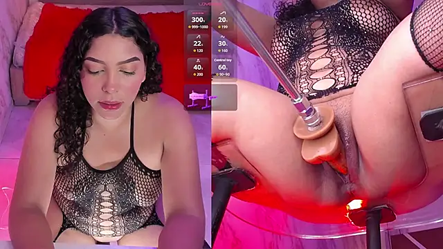 Snapshot of SugarandNibbles chatting on May 5, 9:01 pm SugarandNibbles online show from May 5, 9:01 pm