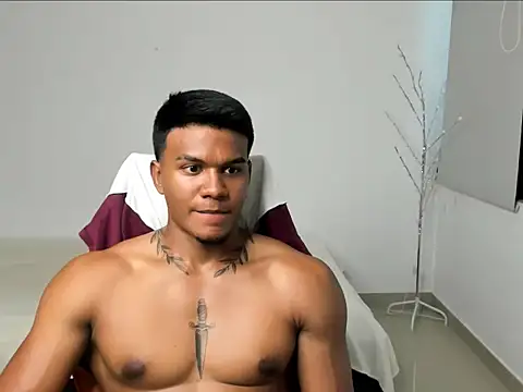 jeanfran ferrer online show from February 9, 7:29 pm