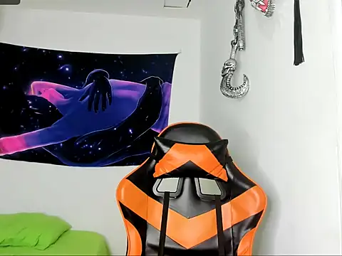 jhosep hamilton online show from September 18, 6:54 pm