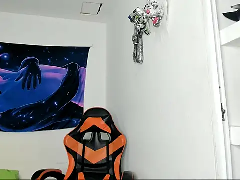 jhosep hamilton online show from September 21, 7:15 pm