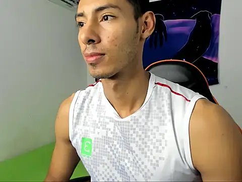 jhosep hamilton online show from September 25, 7:39 pm