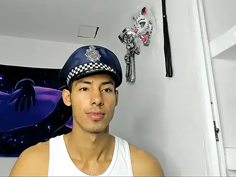 jhosep hamilton online show from October 5, 7:01 pm