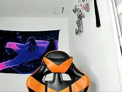 jhosep hamilton online show from October 9, 7:23 pm