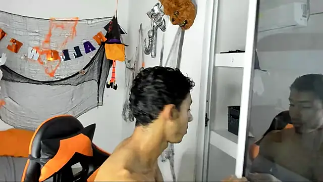 jhosep hamilton online show from October 19, 7:03 pm