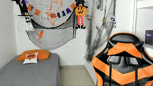 jhosep hamilton online show from October 25, 6:57 pm