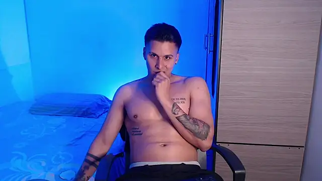 valentinosex1 online show from January 14, 12:27 am