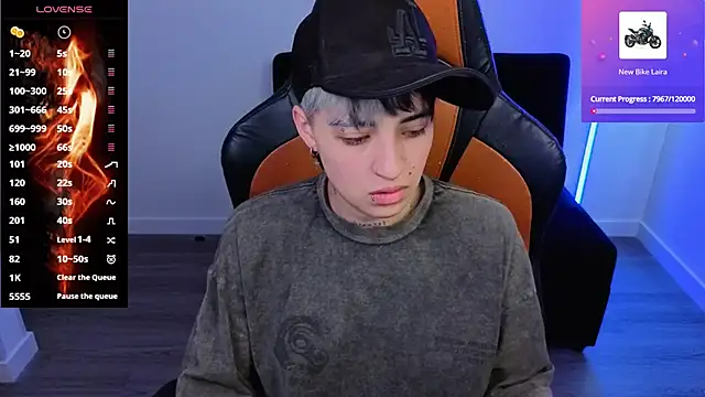 Snapshot of imlaiaaa chatting on October 2, 9:11 pm imlaiaaa online show from October 2, 9:11 pm