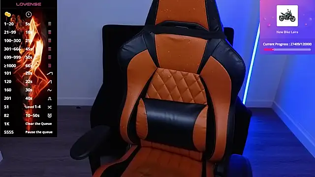 Snapshot of imlaiaaa chatting on October 14, 2:01 am imlaiaaa online show from October 14, 2:01 am