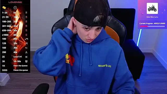 Snapshot of imlaiaaa chatting on October 19, 2:45 am imlaiaaa online show from October 19, 2:45 am