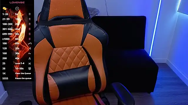 Snapshot of imlaiaaa chatting on October 28, 9:17 pm imlaiaaa online show from October 28, 9:17 pm