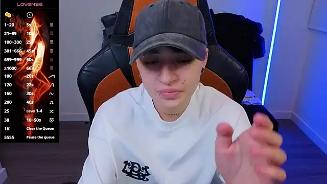 Snapshot of imlaiaaa chatting on October 30, 11:49 pm imlaiaaa online show from October 30, 11:49 pm