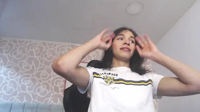 Snapshot of Mia_swift_ch chatting on October 1, 10:05 pm Mia swift ch online show from October 1, 10:05 pm