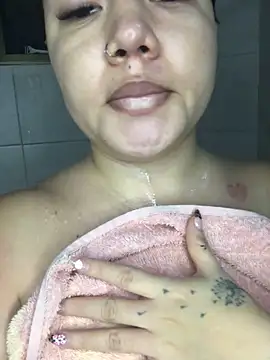 pamelalambert online show from May 12, 11:57 pm